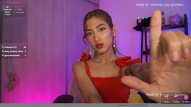 Littlegoddessx online show from July 10, 11:15 pm