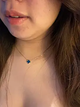 Hotellinh12 online show from April 2, 5:10 pm