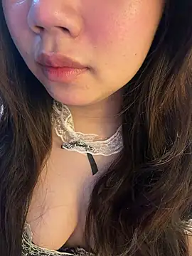 Hotellinh12 online show from April 19, 3:56 pm