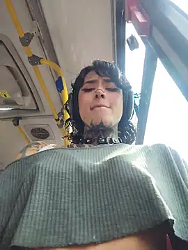 taaylor33 online show from April 13, 7:58 pm