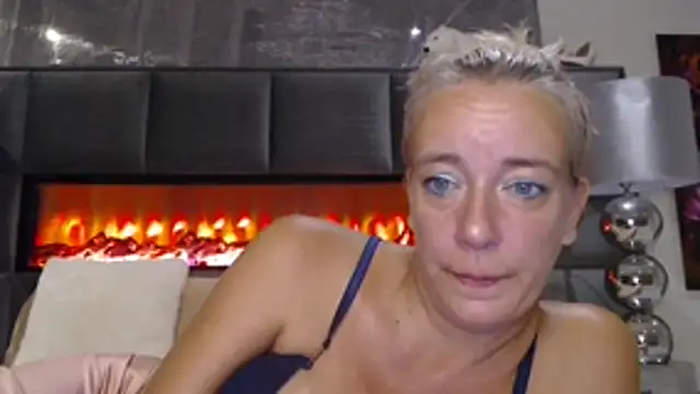 Wendysexyx online show from March 16, 10:19 am