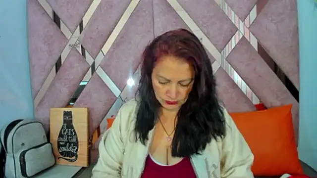 Mulan sexy01 online show from March 9, 1:36 pm