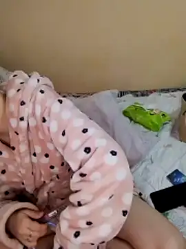 Gussie Bridie online show from February 19, 8:47 am