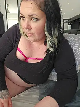 -BonnieBlack- online show from April 1, 1:41 pm