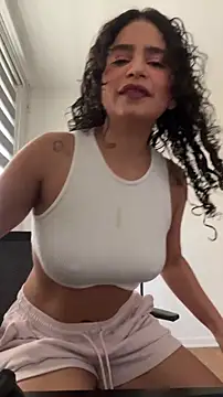 cinnamon rosa online show from December 15, 8:58 pm