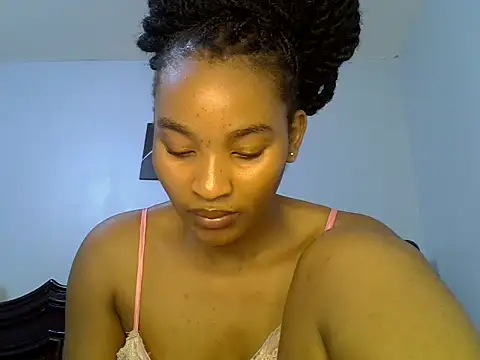 cute-alexis online show from June 27, 12:22 pm