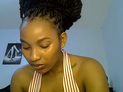 cute-alexis online show from August 3, 10:54 am