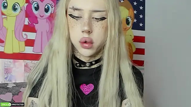 Joy Barker online show from March 15, 1:24 pm