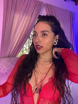 ThaliaRivera  online show from July 19, 10:12 pm