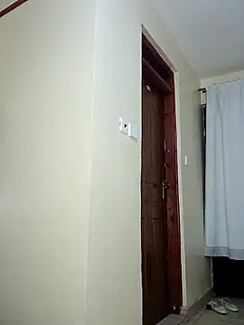 suckmyboobs12  online show from April 17, 5:09 am