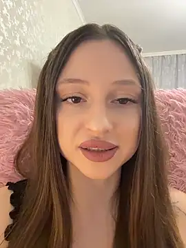 Kimsweet7 online show from April 18, 6:10 pm