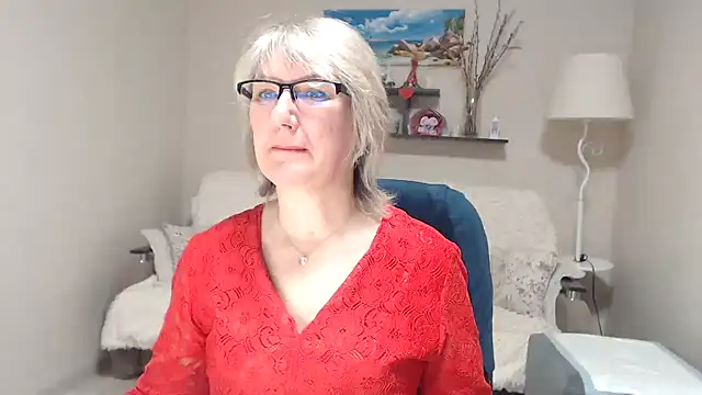 FleurMays online show from February 15, 4:59 am