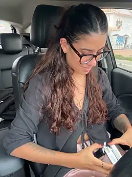 ValeriEvan online show from April 8, 8:11 pm