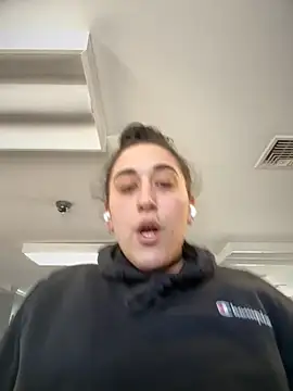 ThicBunz online show from April 6, 1:23 pm