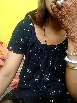 Sexyranibhabhi online show from April 7, 4:47 am