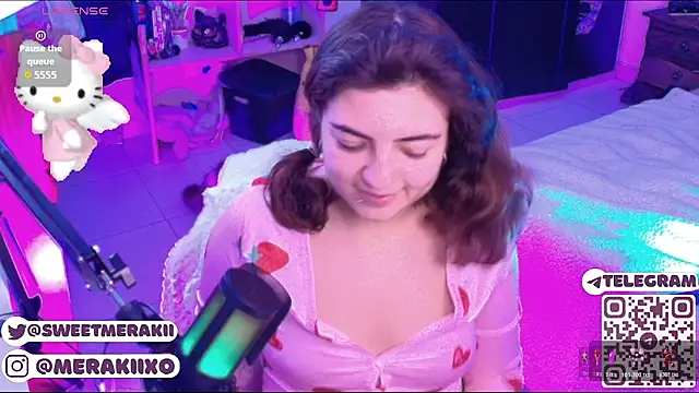 meraki fraise online show from April 12, 4:37 am