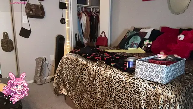 babybimbo online show from April 11, 8:34 pm