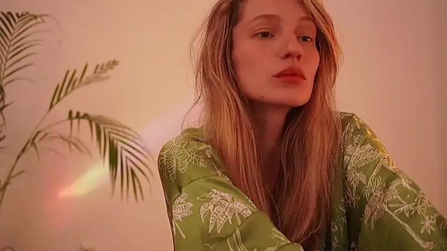 Stephany talks online show from February 3, 1:59 am