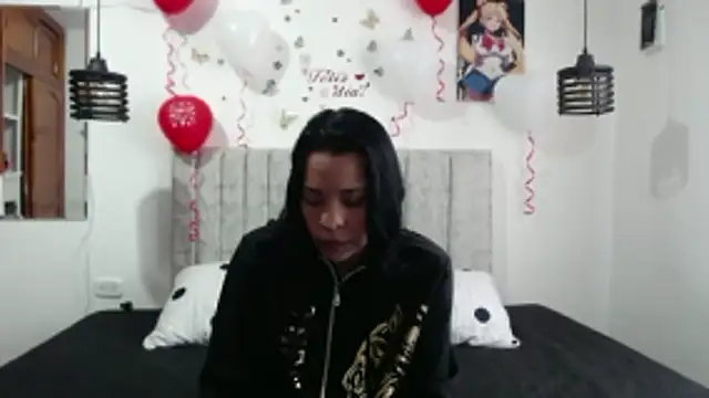 scarlet-foox online show from February 16, 6:41 pm