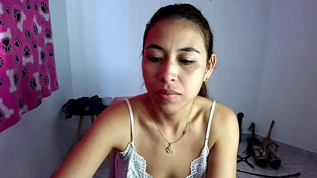 asiri smith online show from July 7, 11:57 am