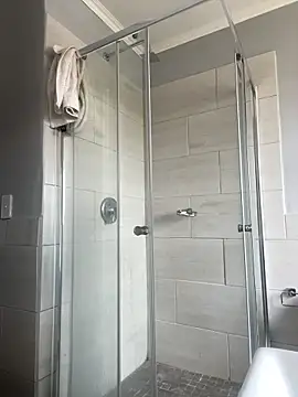 Candy Love 18 online show from February 19, 8:58 am