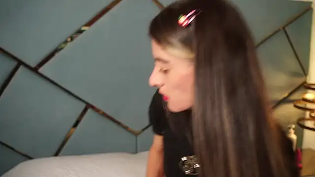 ammy durand online show from March 25, 7:28 pm