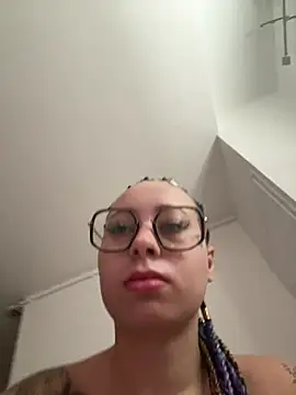 queenlo xxx online show from June 29, 3:01 pm