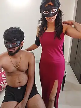 NAUGHTY INDIAN COUPLE online show from February 15, 8:02 am