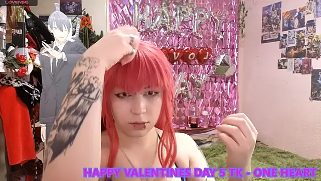 Alex Howell online show from February 15, 9:25 pm