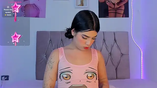 Ashley piinkk  online show from January 8, 9:24 am