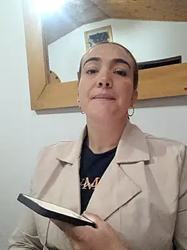 skayhot  online show from February 24, 12:26 pm