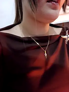 im here- online show from March 28, 10:41 pm