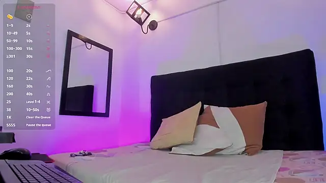 brittany williams  online show from April 7, 1:57 pm