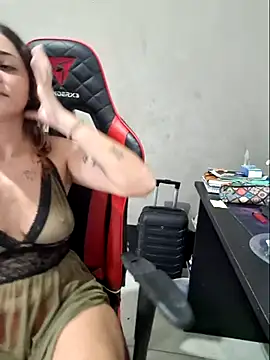 luuhcat09 online show from April 17, 11:56 am