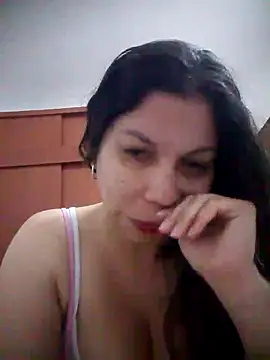 Carliina Soussa online show from March 18, 12:15 am