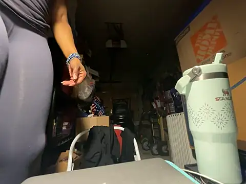 wynterheat online show from March 9, 4:15 am