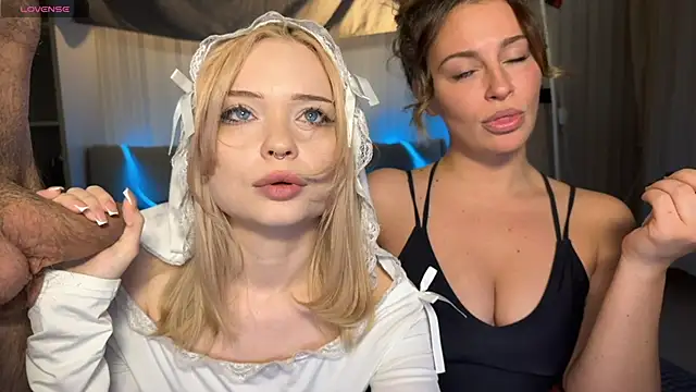 dollfromvenus online show from March 26, 9:27 pm