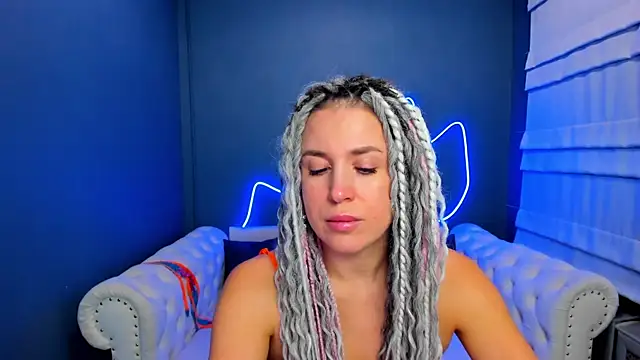 rock n roxy online show from December 20, 1:53 am