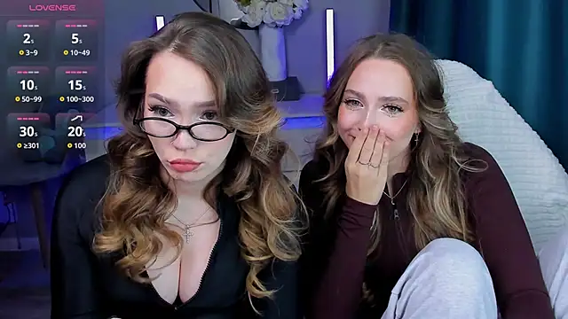 Evia r0se online show from November 29, 5:06 pm