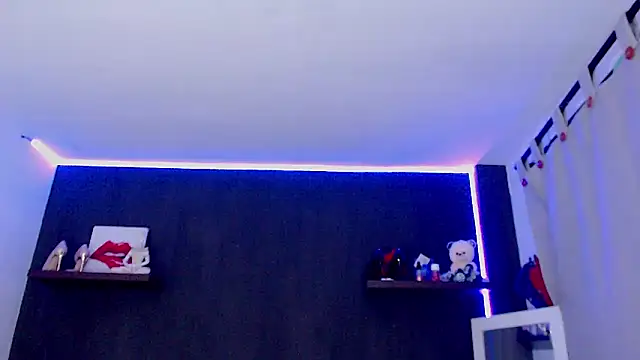 SusanLeroy online show from March 14, 9:21 am