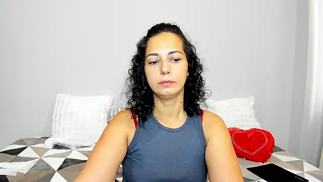Linda Insatiable online show from July 23, 1:18 am