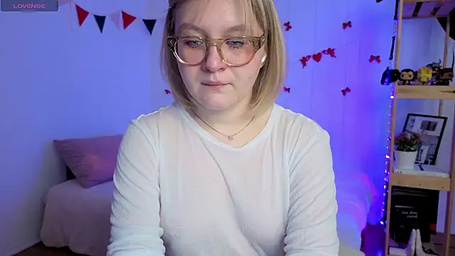 leazy peazy online show from March 16, 6:06 am