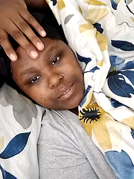 SELYS NANA online show from March 17, 8:02 pm