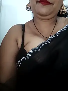 Nyra-23 online show from April 11, 8:07 am