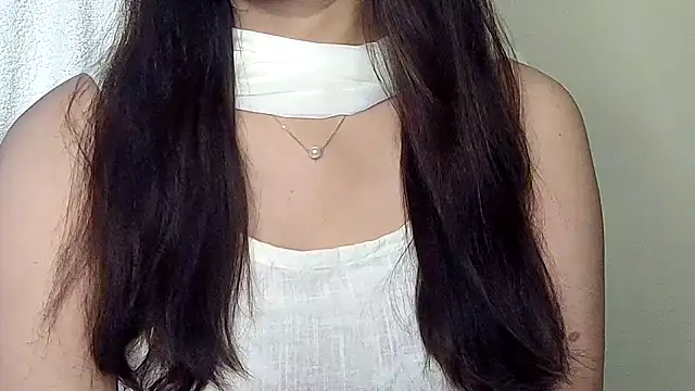 MIss-Naina online show from February 11, 8:27 am