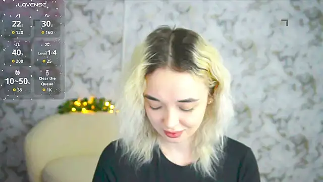 Ashley S online show from April 9, 10:26 pm