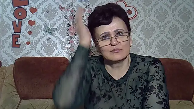 PaulaGolden online show from March 14, 7:37 pm