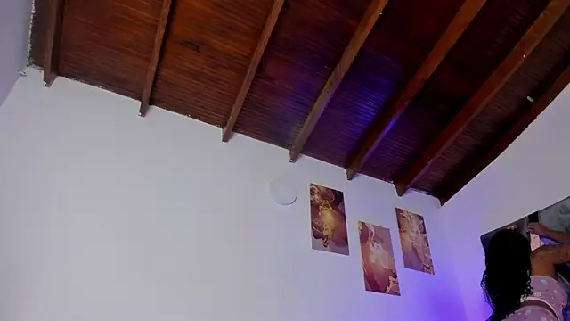 Milan ebony online show from March 5, 12:45 pm