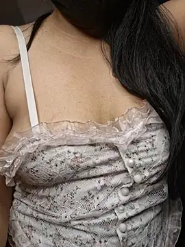 Nisha027 online show from June 15, 2:34 am
