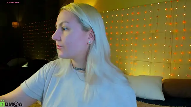 Debbie Taylor online show from April 17, 5:26 pm